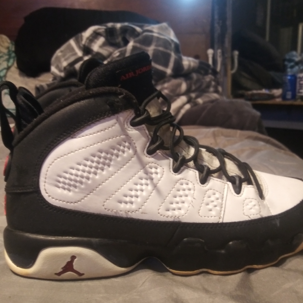 Jordan Retro 9s